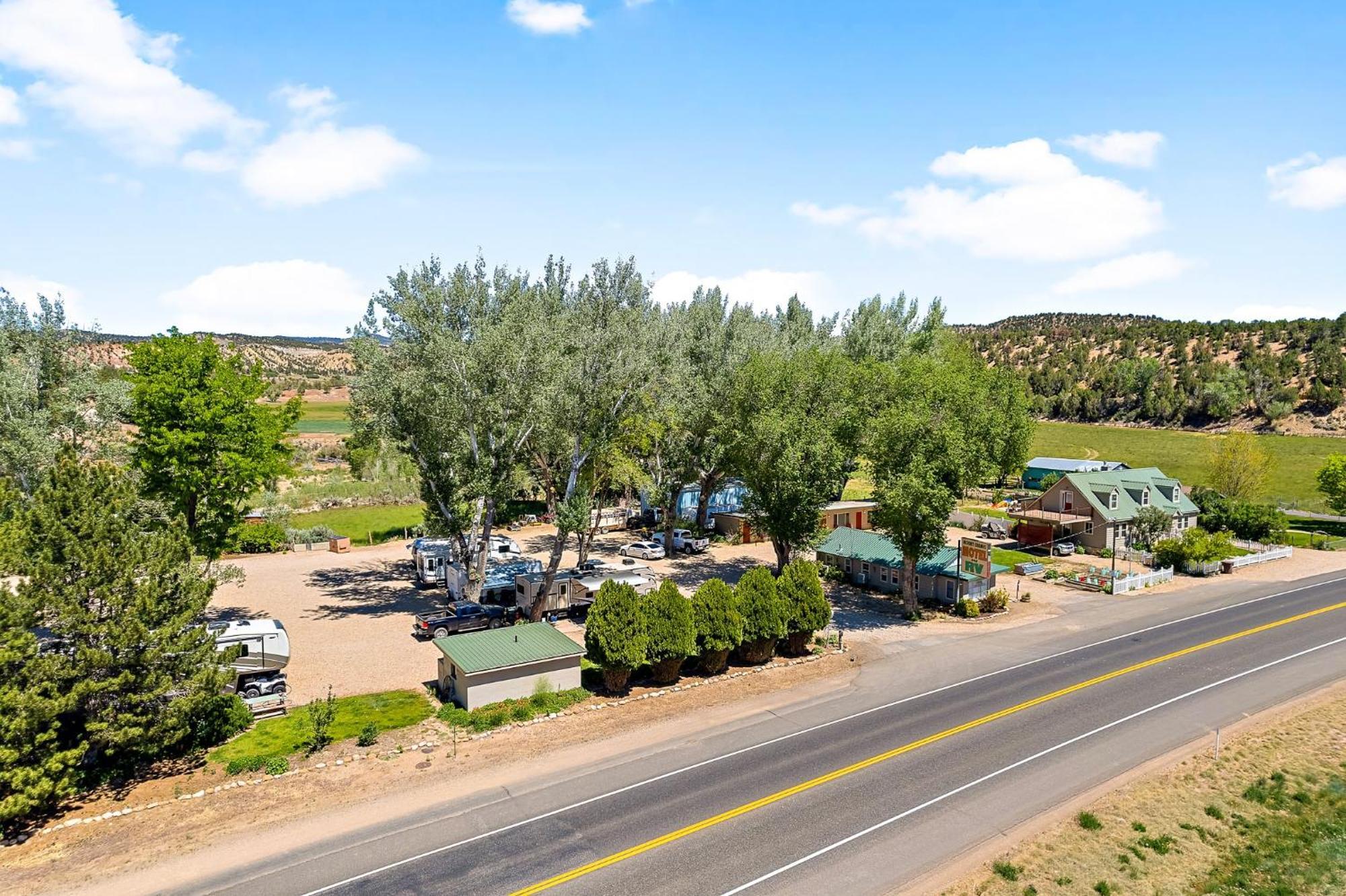 Mt Carmel Motel Room Close To Zion National Park マウント・カーメル エクステリア 写真