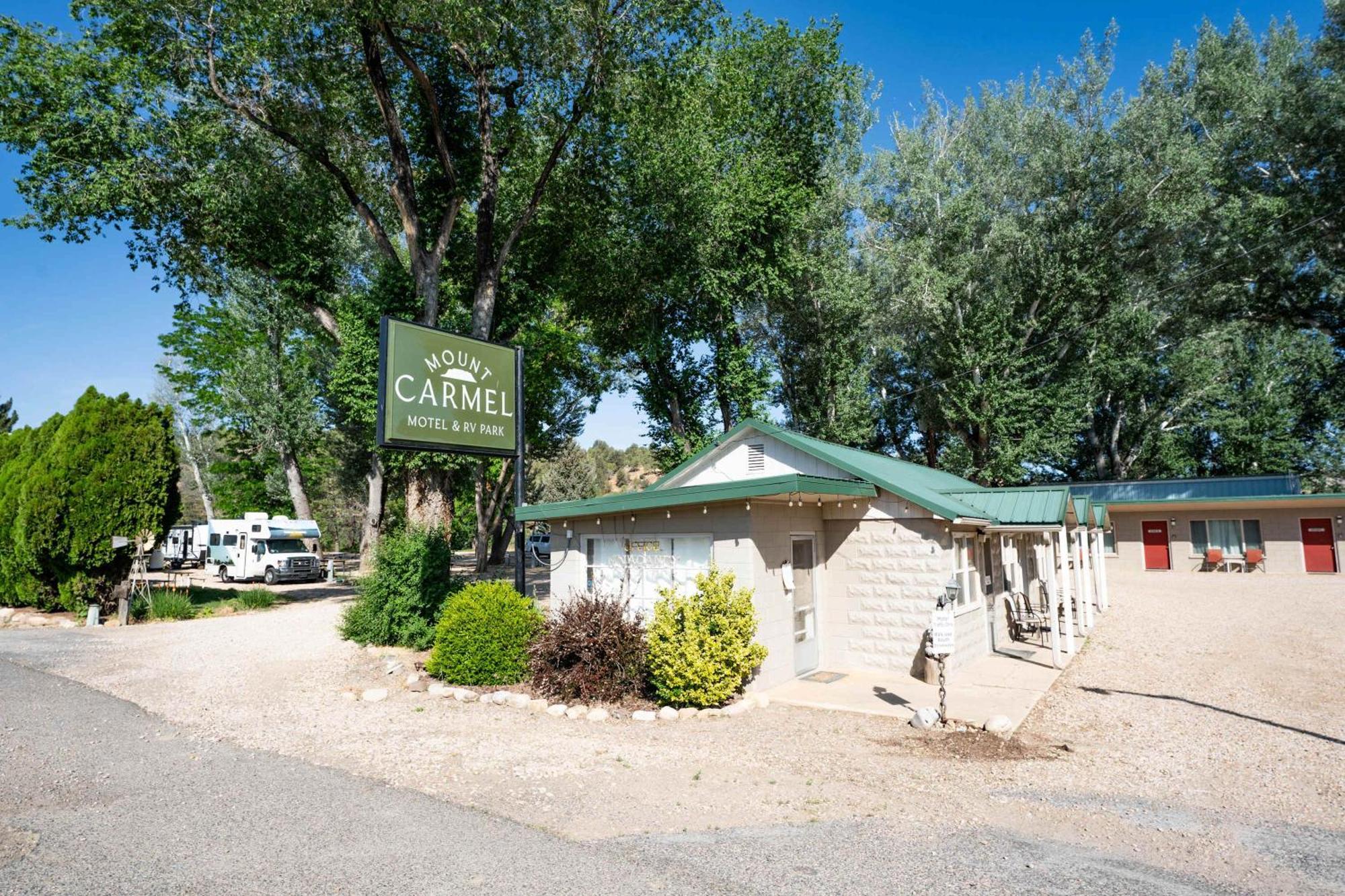 Mt Carmel Motel Room Close To Zion National Park マウント・カーメル エクステリア 写真